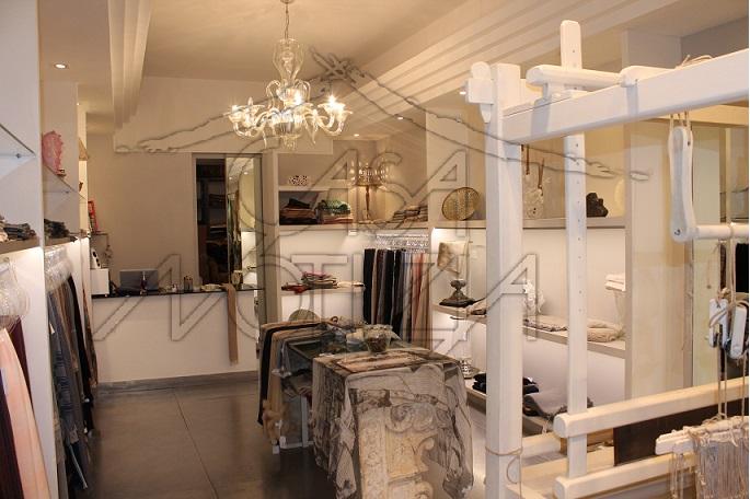 Negozio in affitto a Lucca, Centro storico