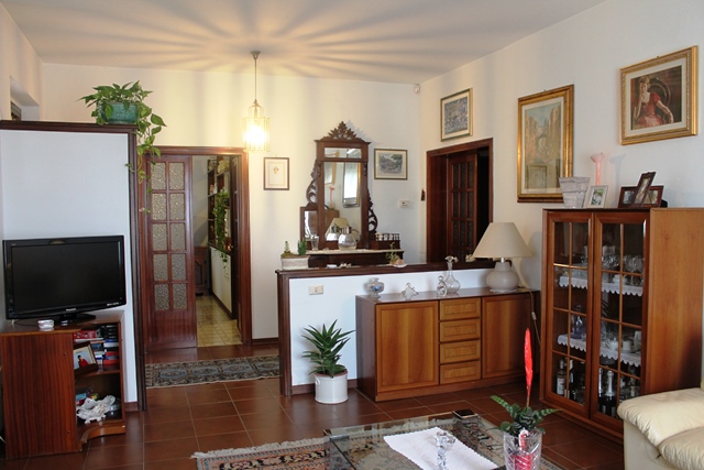 Villa bifamiliare in vendita a Lucca, S. GINESE