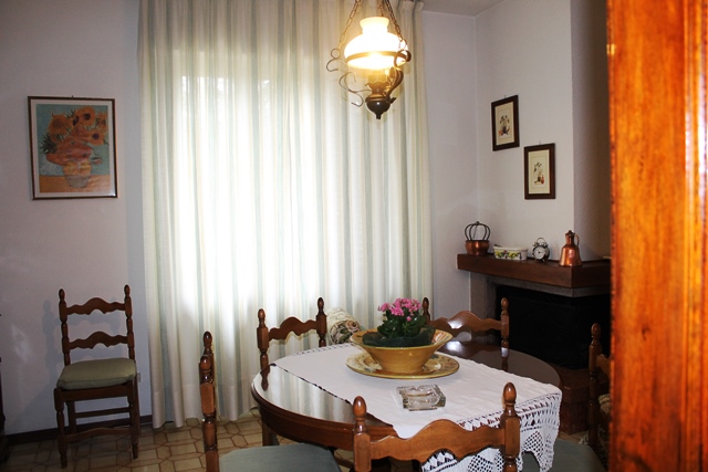 Villa bifamiliare in vendita a Lucca, S. GINESE