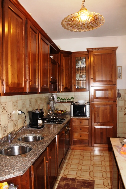 Villa bifamiliare in vendita a Lucca, S. GINESE