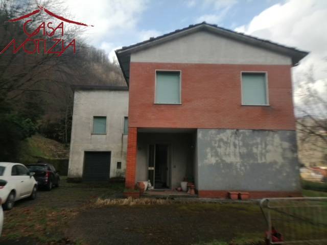 Villetta in vendita a Bagni di Lucca