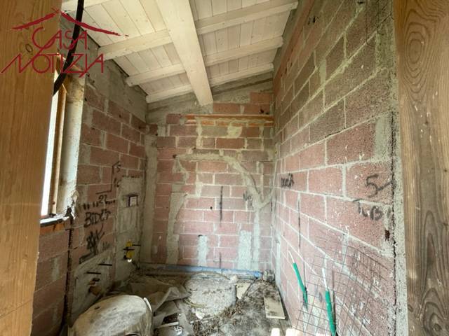 Bifamiliare orizzontale in vendita a Barga, Fornaci di Barga