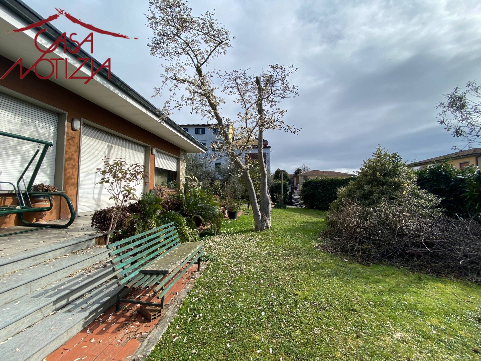 Villa in vendita a Lucca, Sant'Angelo in Campo