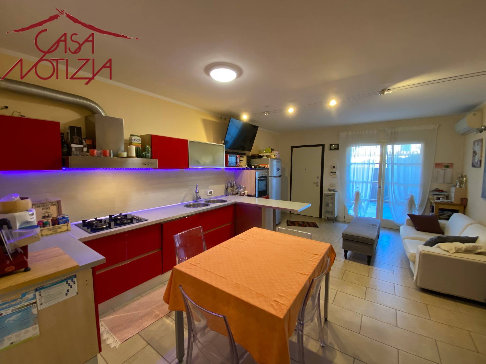 Villa a schiera in vendita a Lucca, Pontetetto