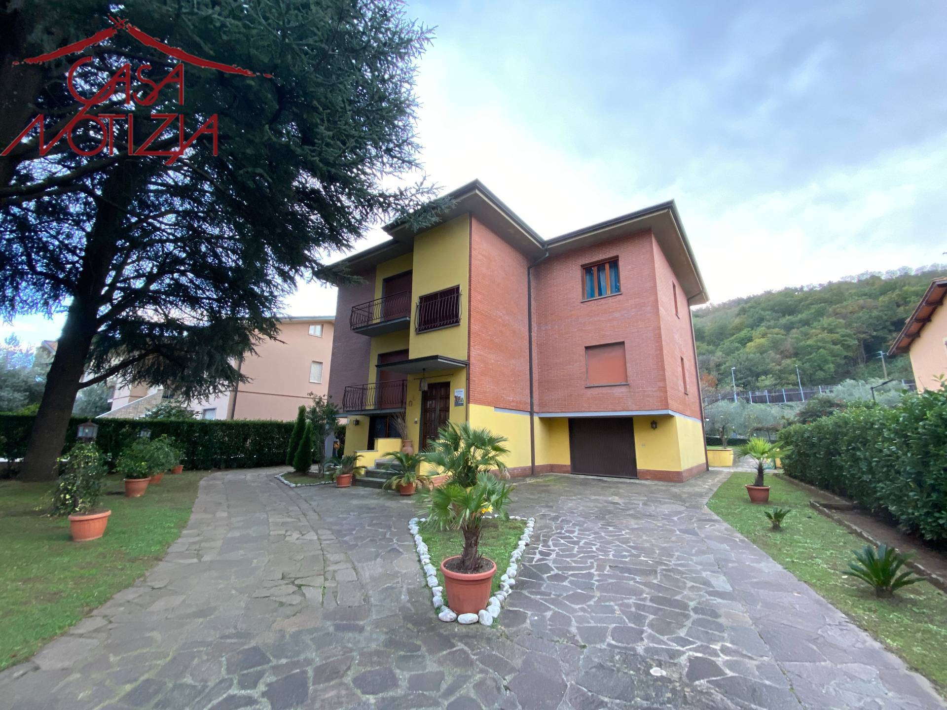 Villa in vendita a Lucca, Sesto di Moriano