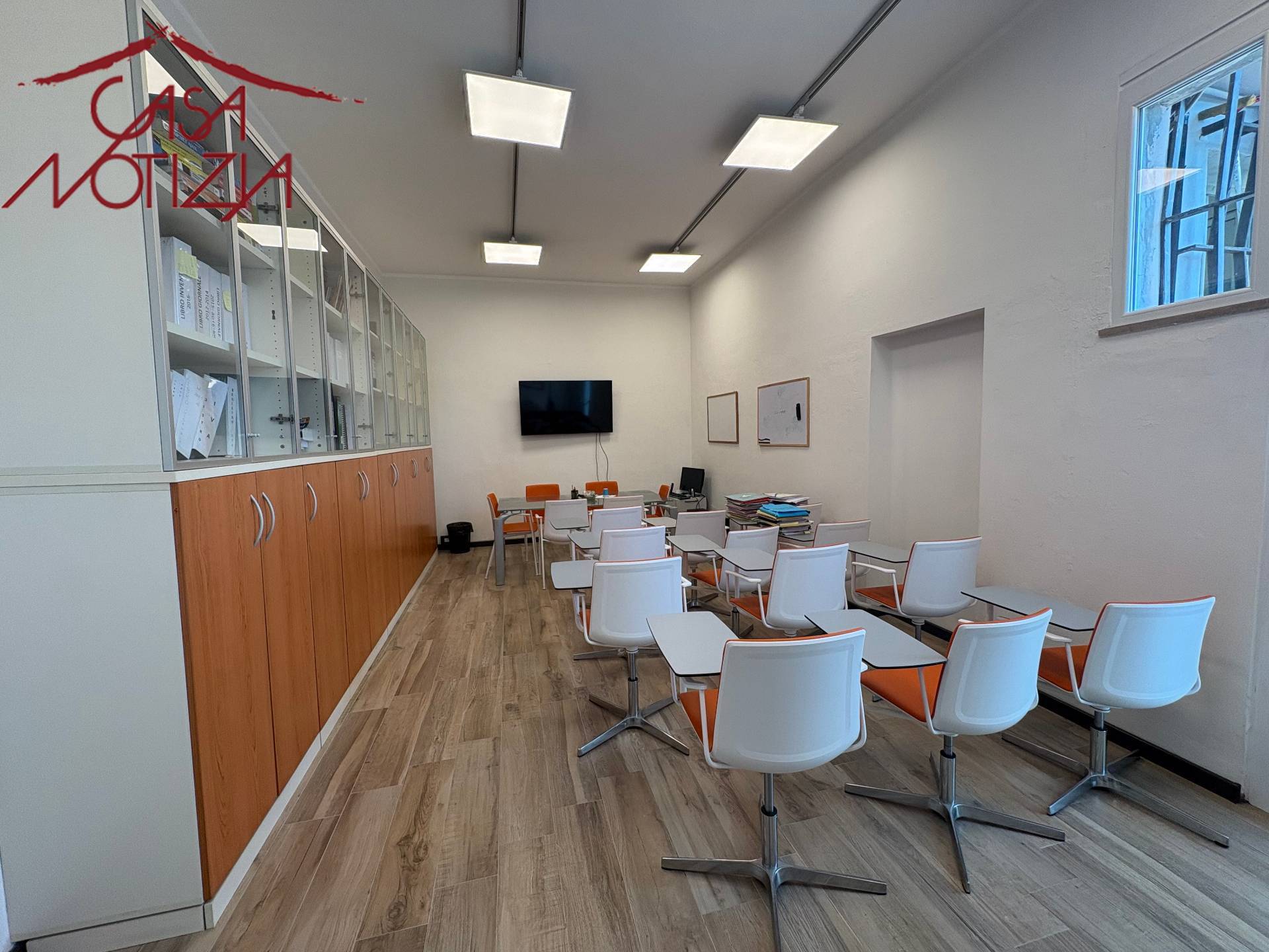 Ufficio in affitto a Lucca, Pontetetto