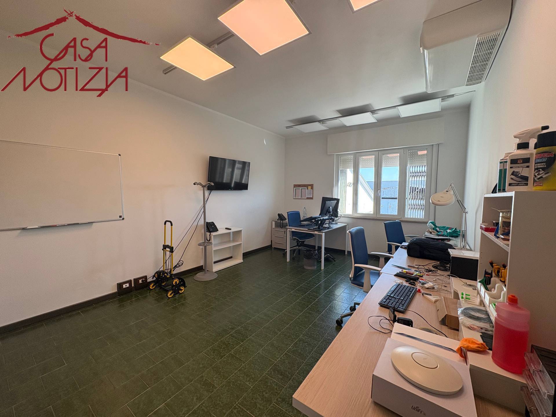 Ufficio in affitto a Lucca, Pontetetto