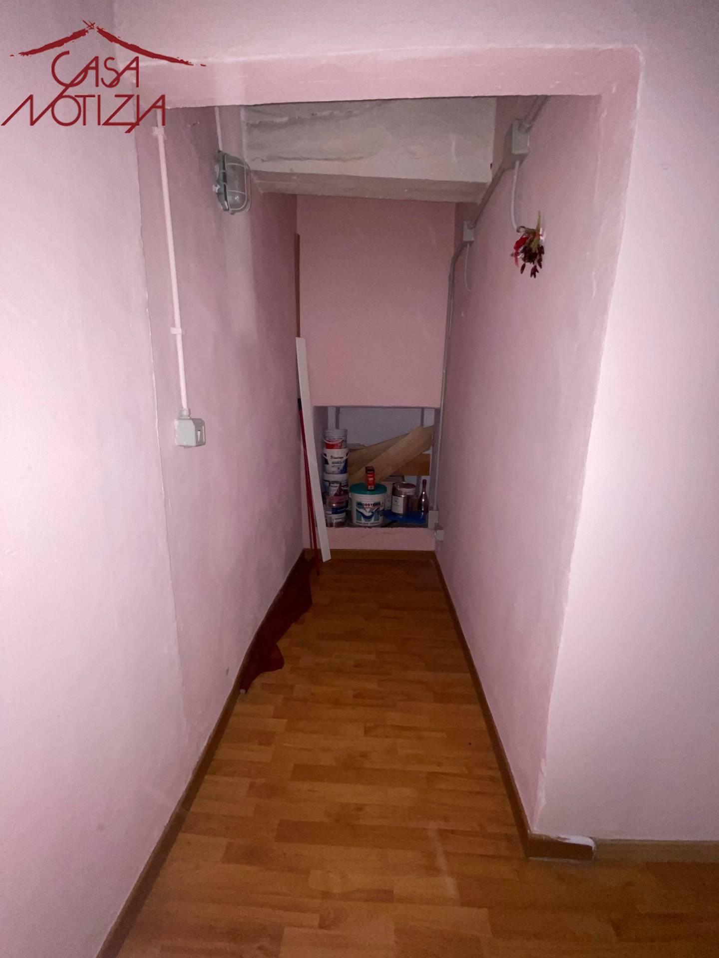 Immobile commerciale in vendita a Lucca, Centro storico