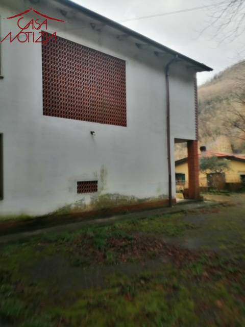 Villetta in vendita a Bagni di Lucca