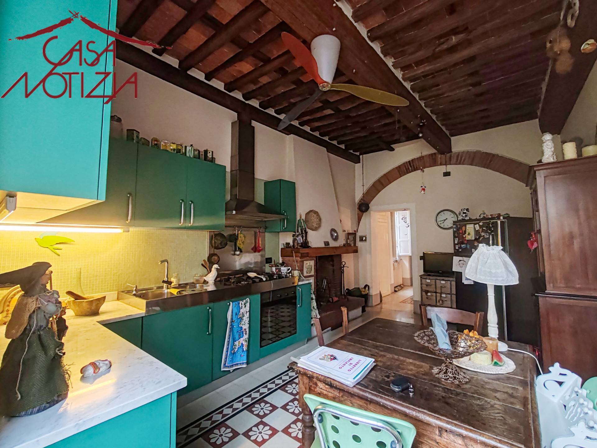 Appartamento in vendita a Lucca, Centro storico