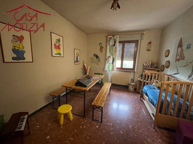 Villa bifamiliare in vendita a Lucca, Nozzano Castello