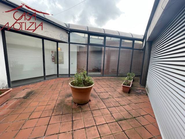 Studio/Ufficio in vendita a Lucca