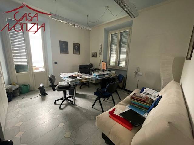 Ufficio in vendita a Lucca, San Marco