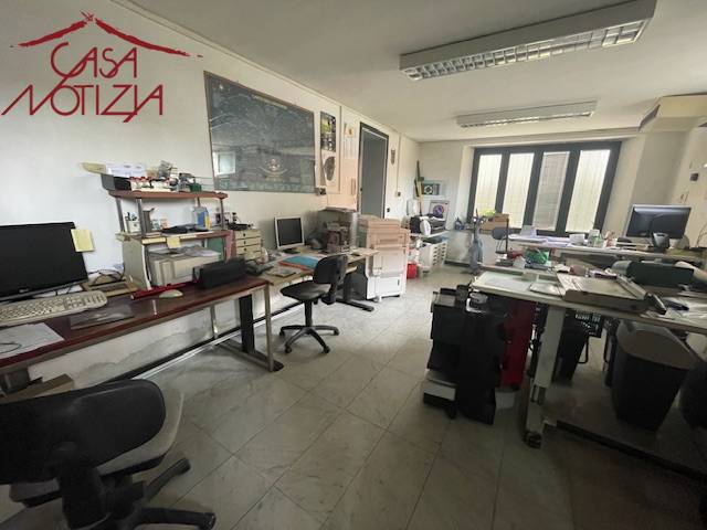 Ufficio in vendita a Lucca, San Marco