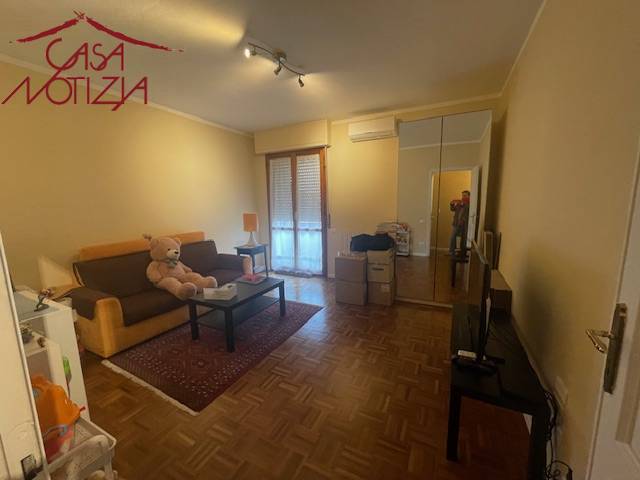 Appartamento in vendita a Lucca, Borgo Giannotti