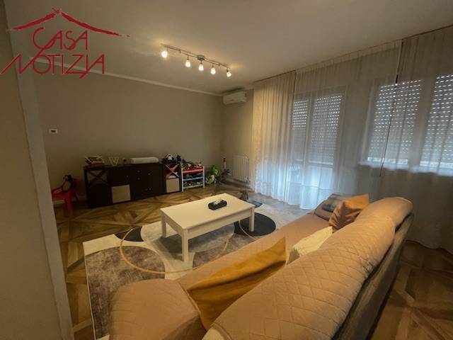 Appartamento in vendita a Lucca, Borgo Giannotti