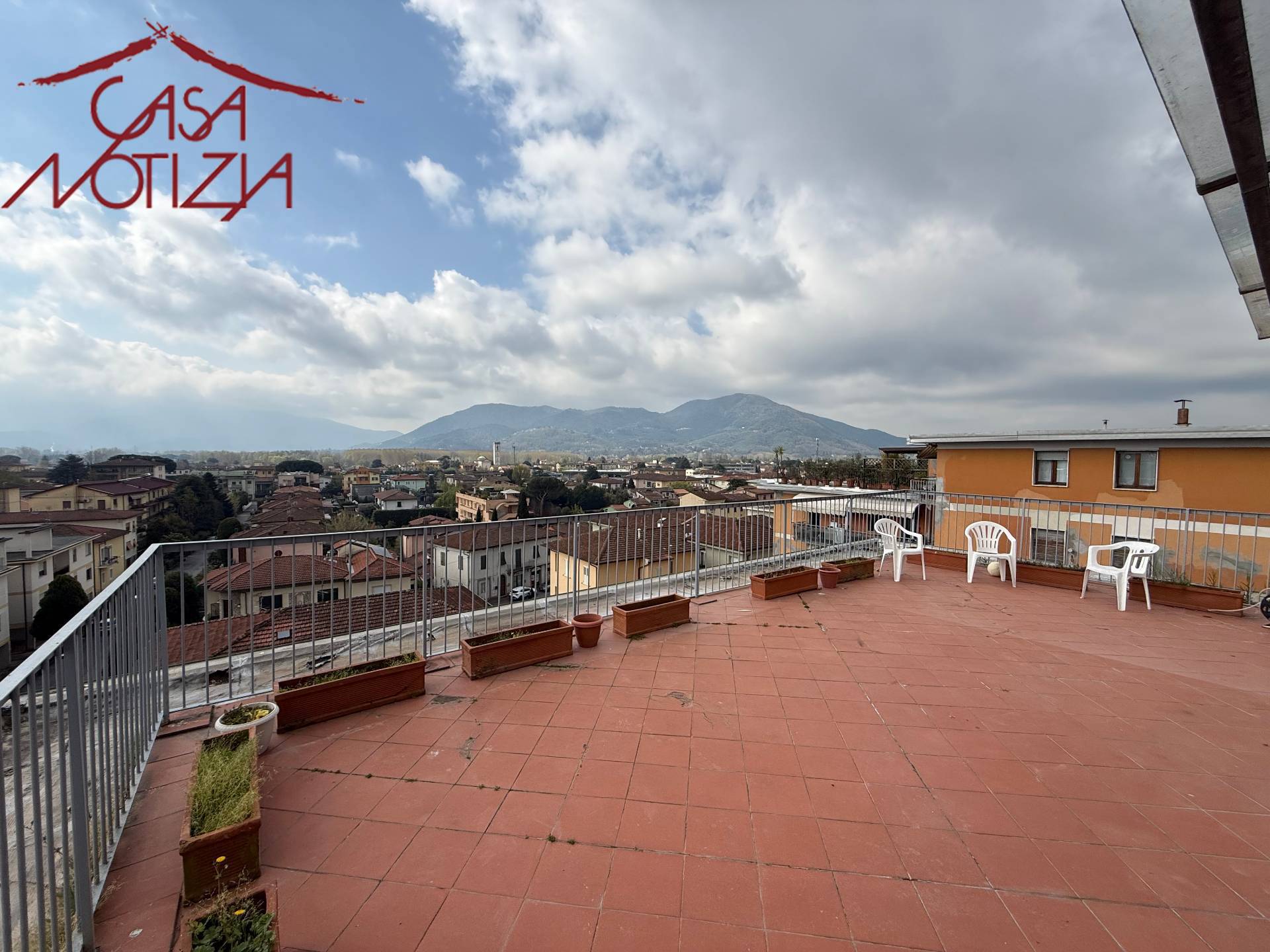 Attico in affitto a Lucca, Sant'Anna