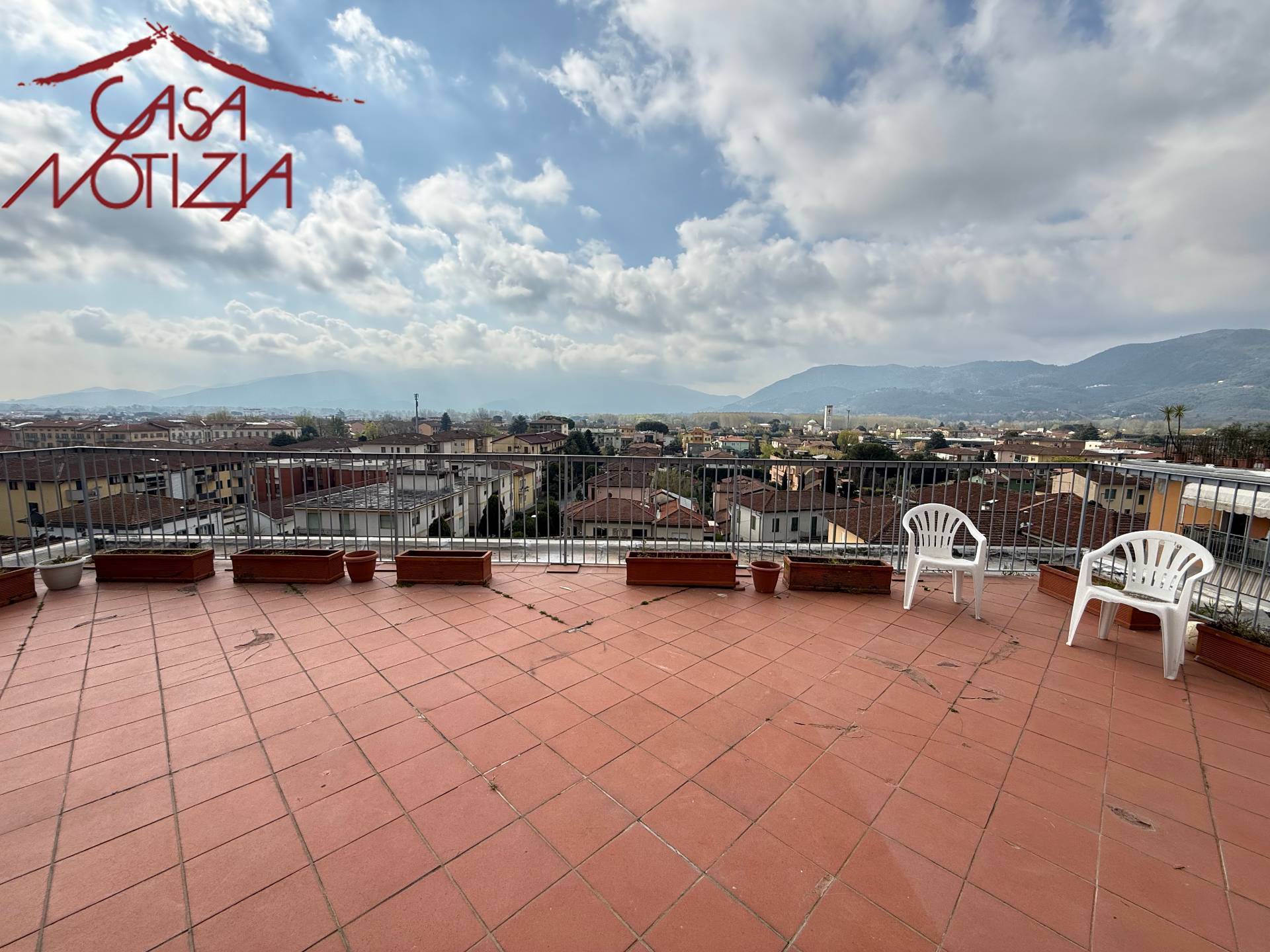 Attico in affitto a Lucca, Sant'Anna