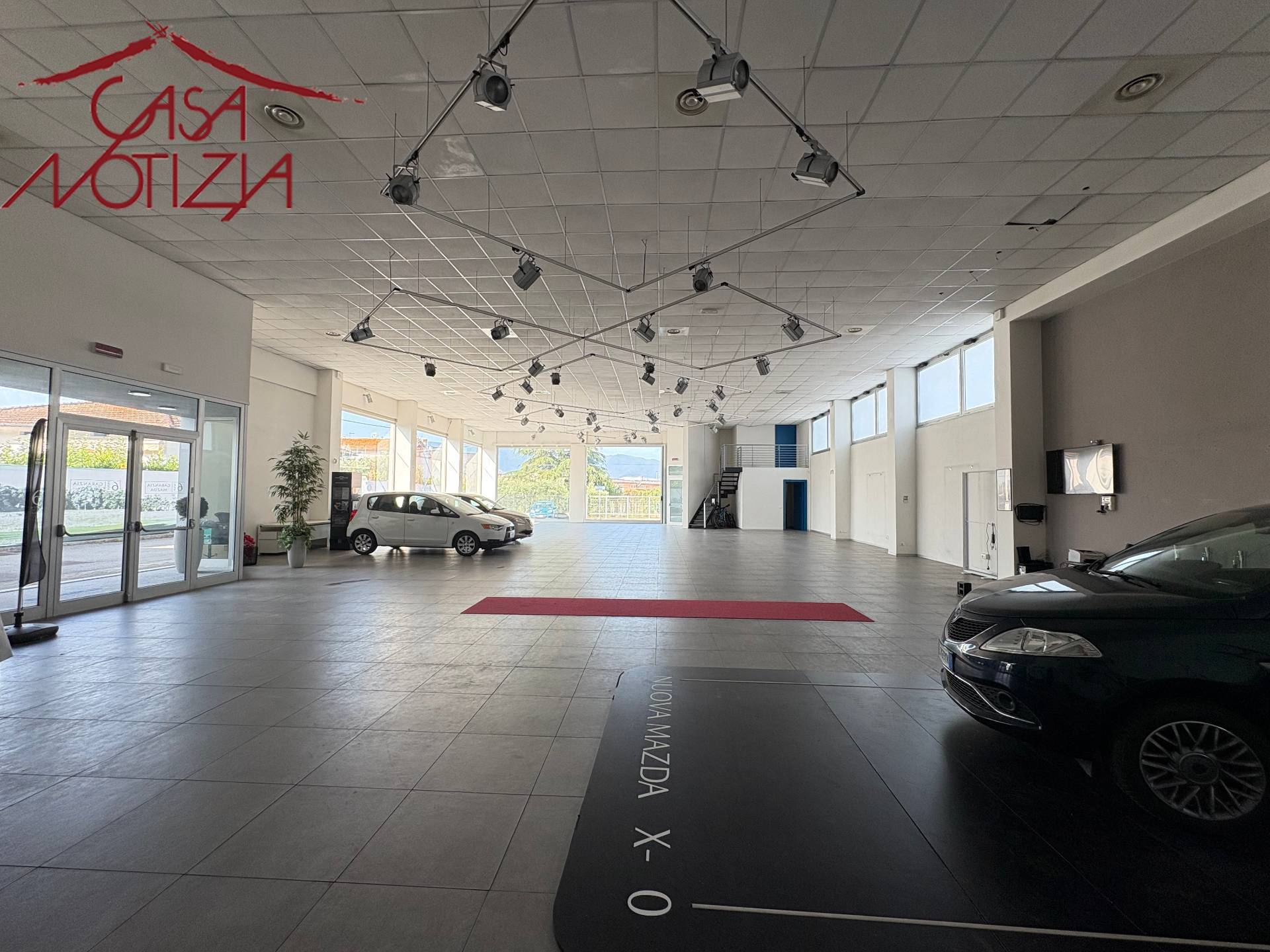 Immobile commerciale in vendita a Lucca, San Marco