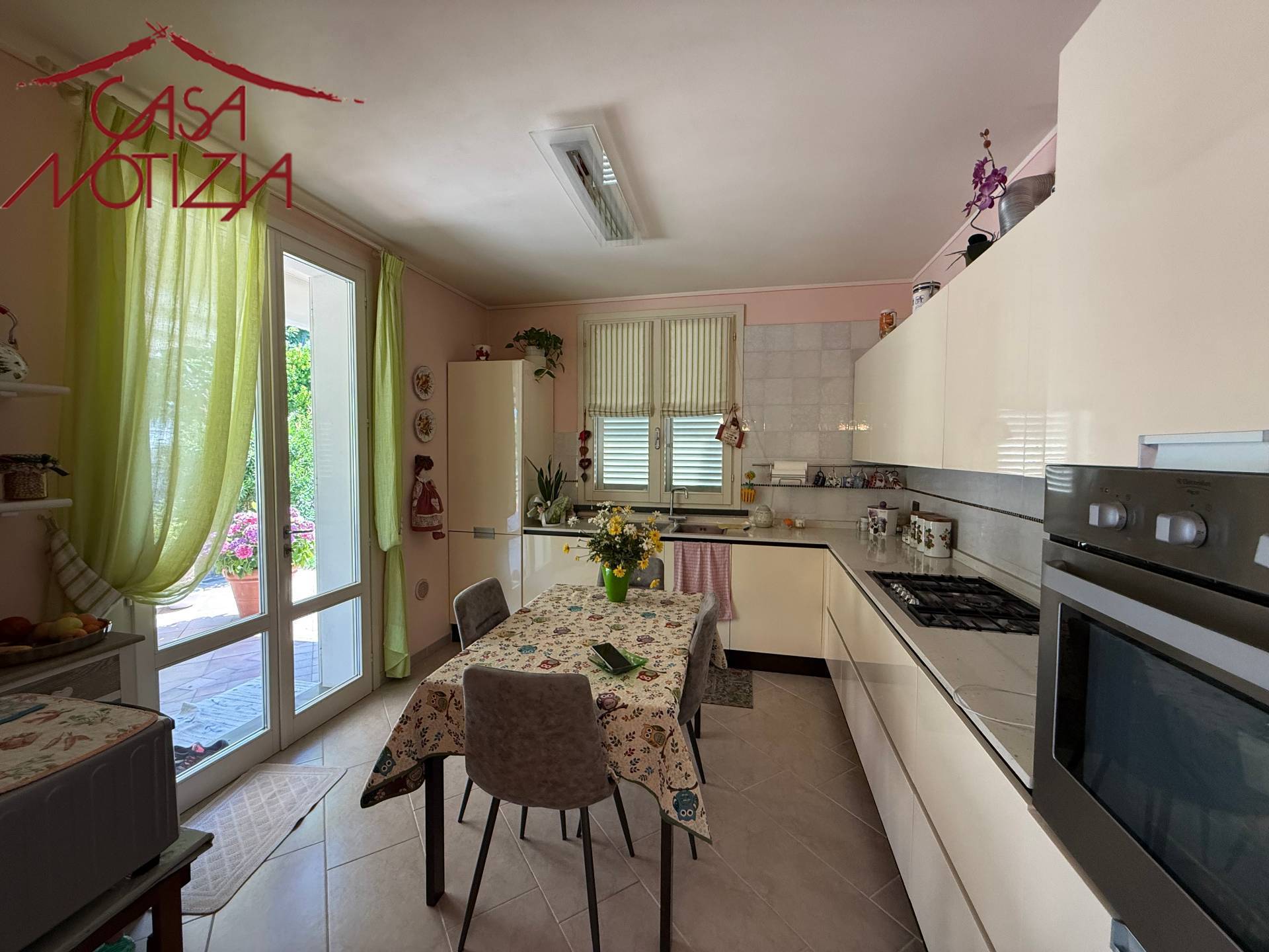 Villa in vendita a Capannori, Marlia