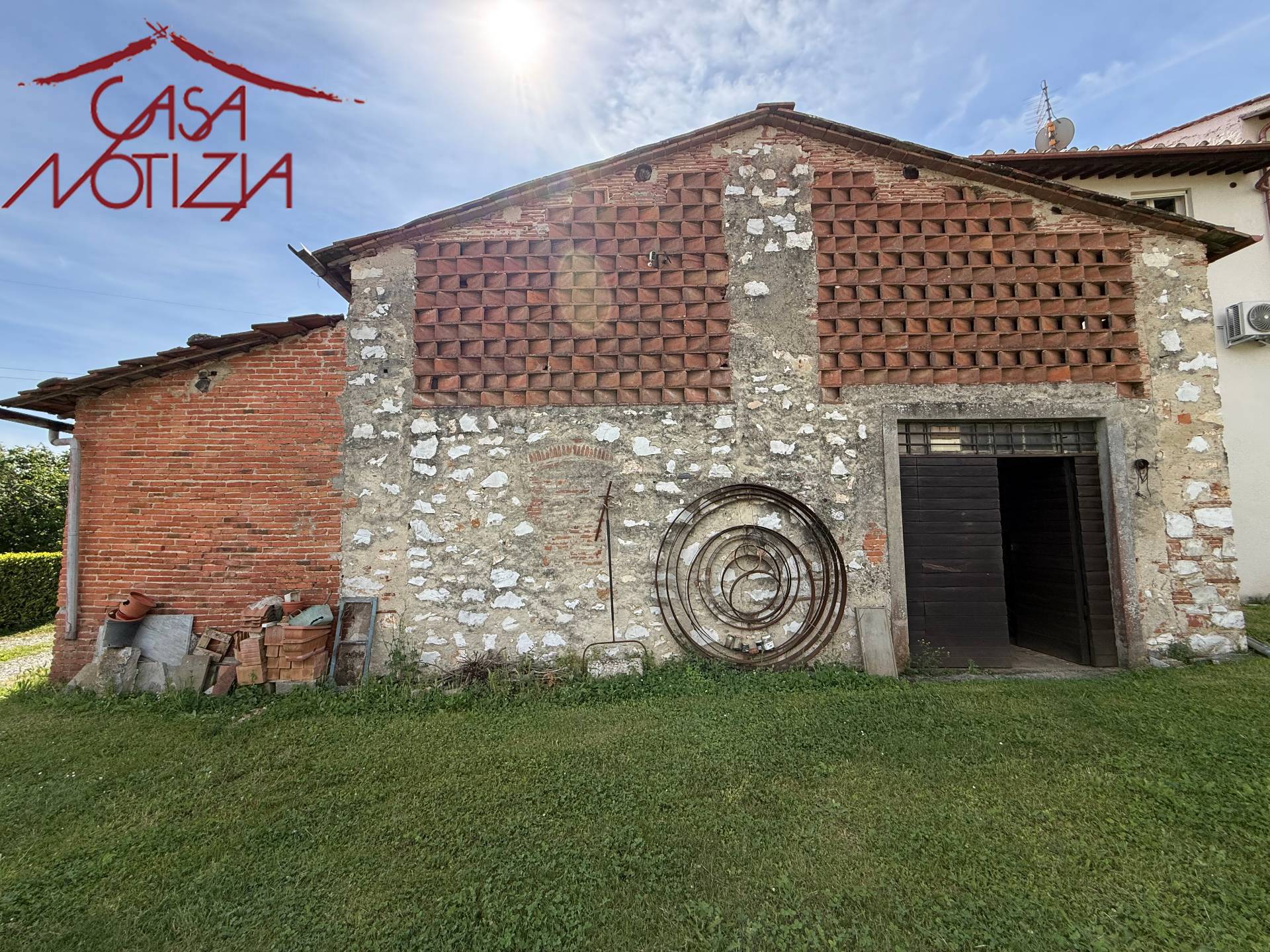 Capanna in vendita a Lucca, Vicopelago