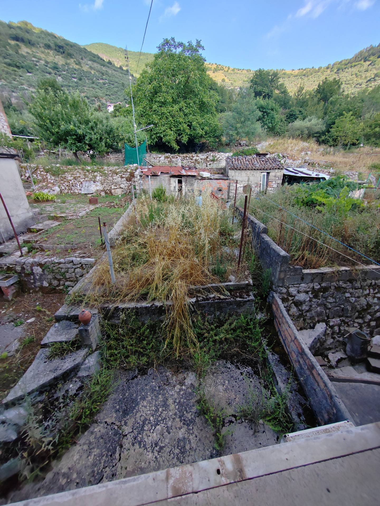 palazzina in vendita a Vallecorsa