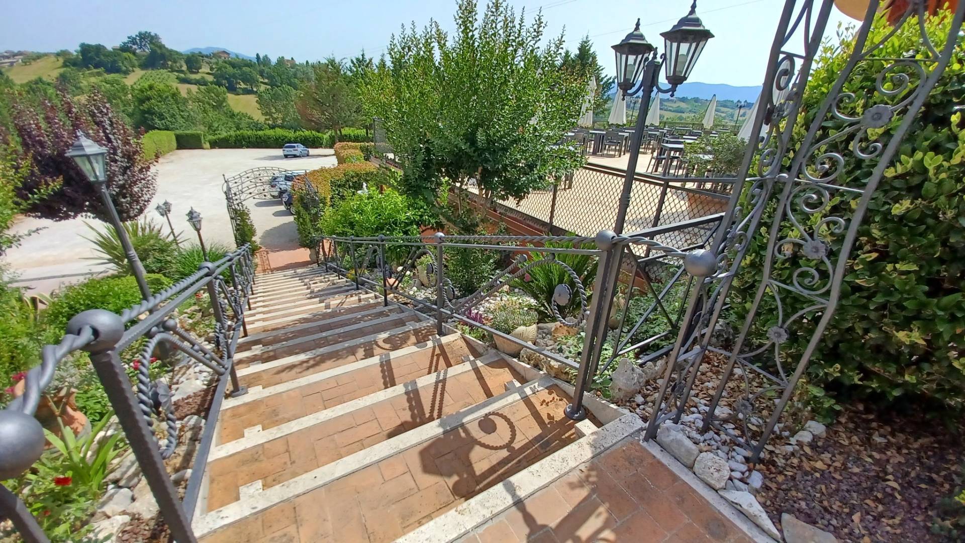 Locale commerciale in vendita a Ripi