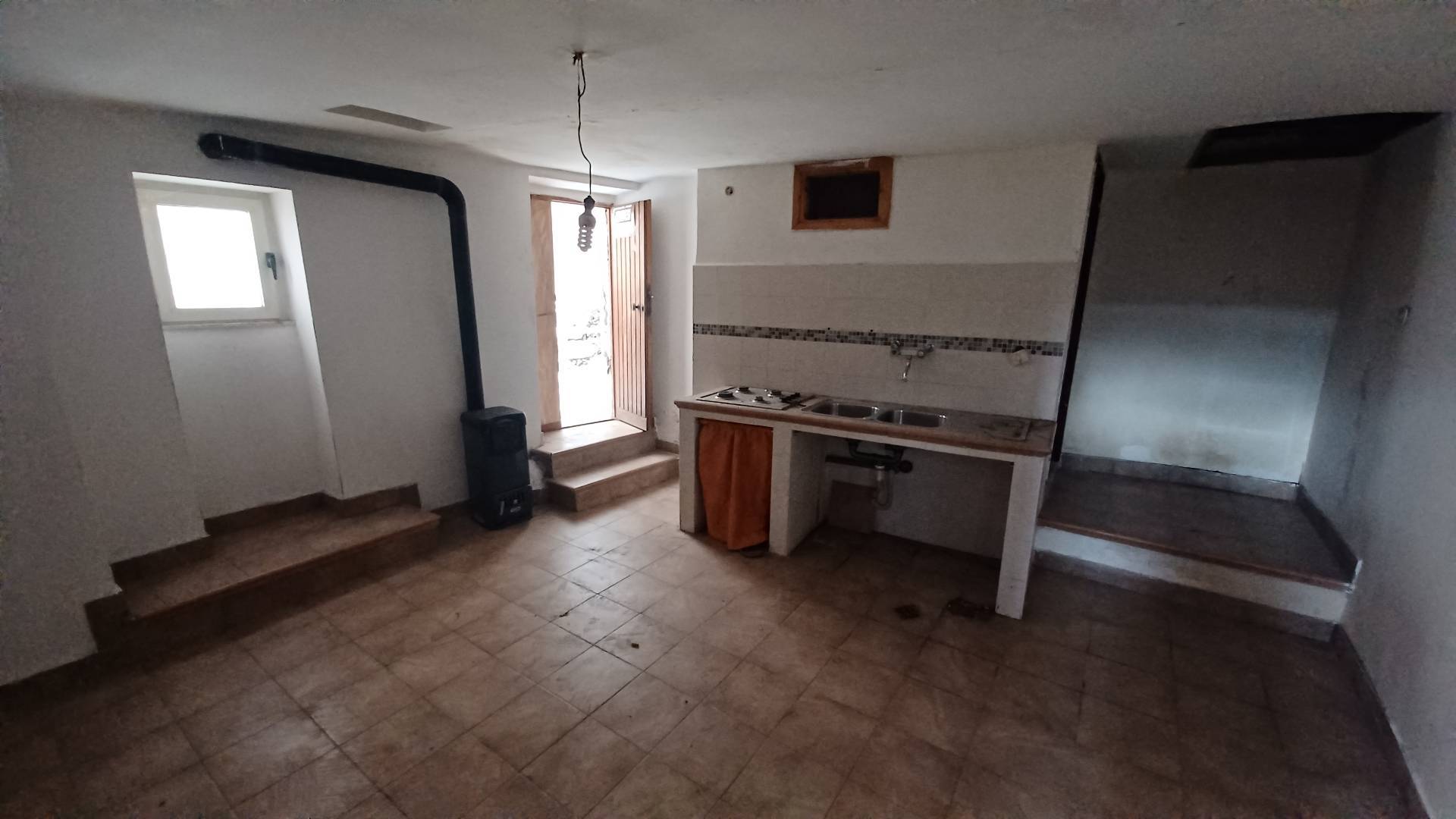 Appartamento in vendita a Maenza