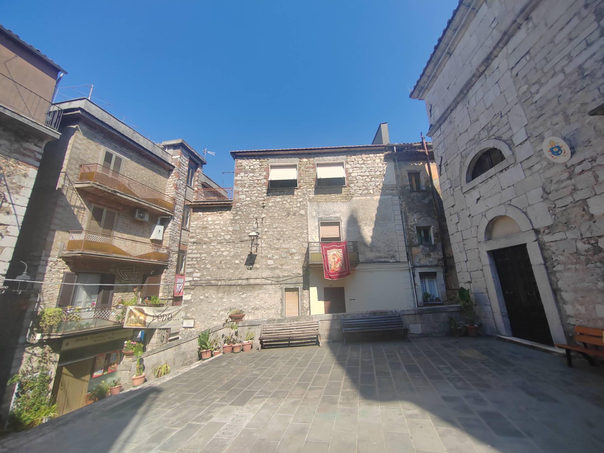 Appartamento in vendita a Vallecorsa