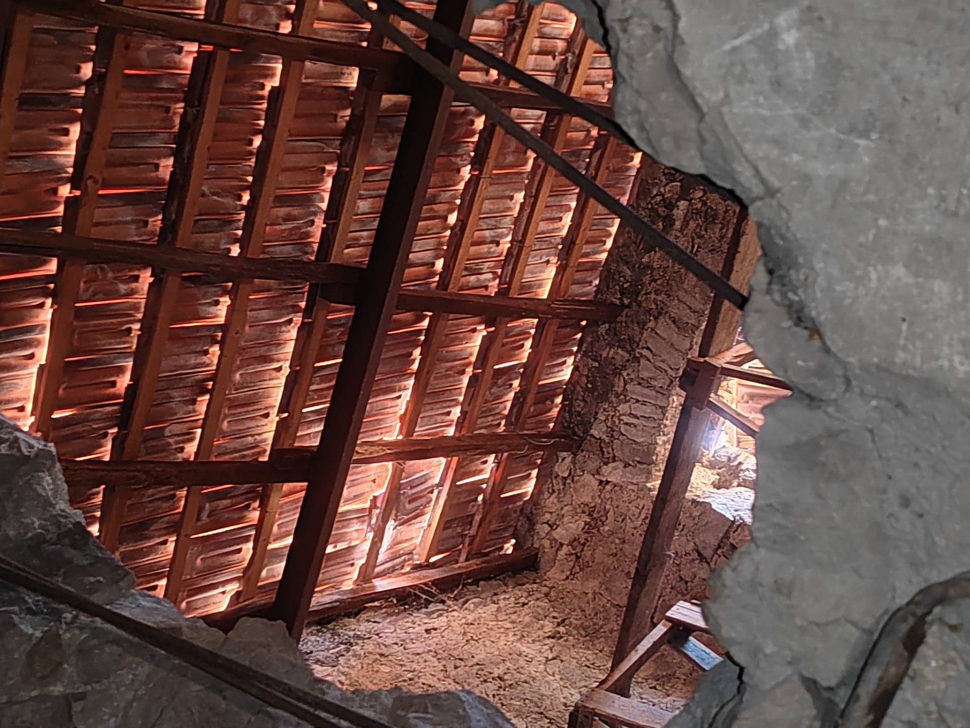 FABBRICATO in vendita a Castro dei Volsci