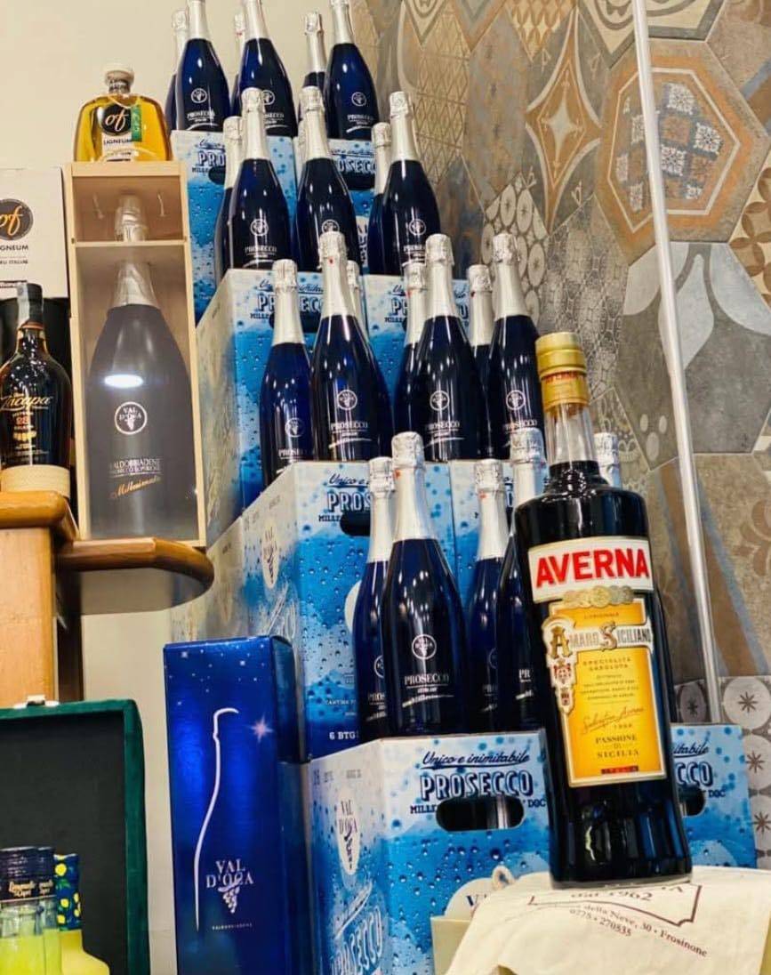 Attivita' commerciale in vendita a Frosinone, Centro