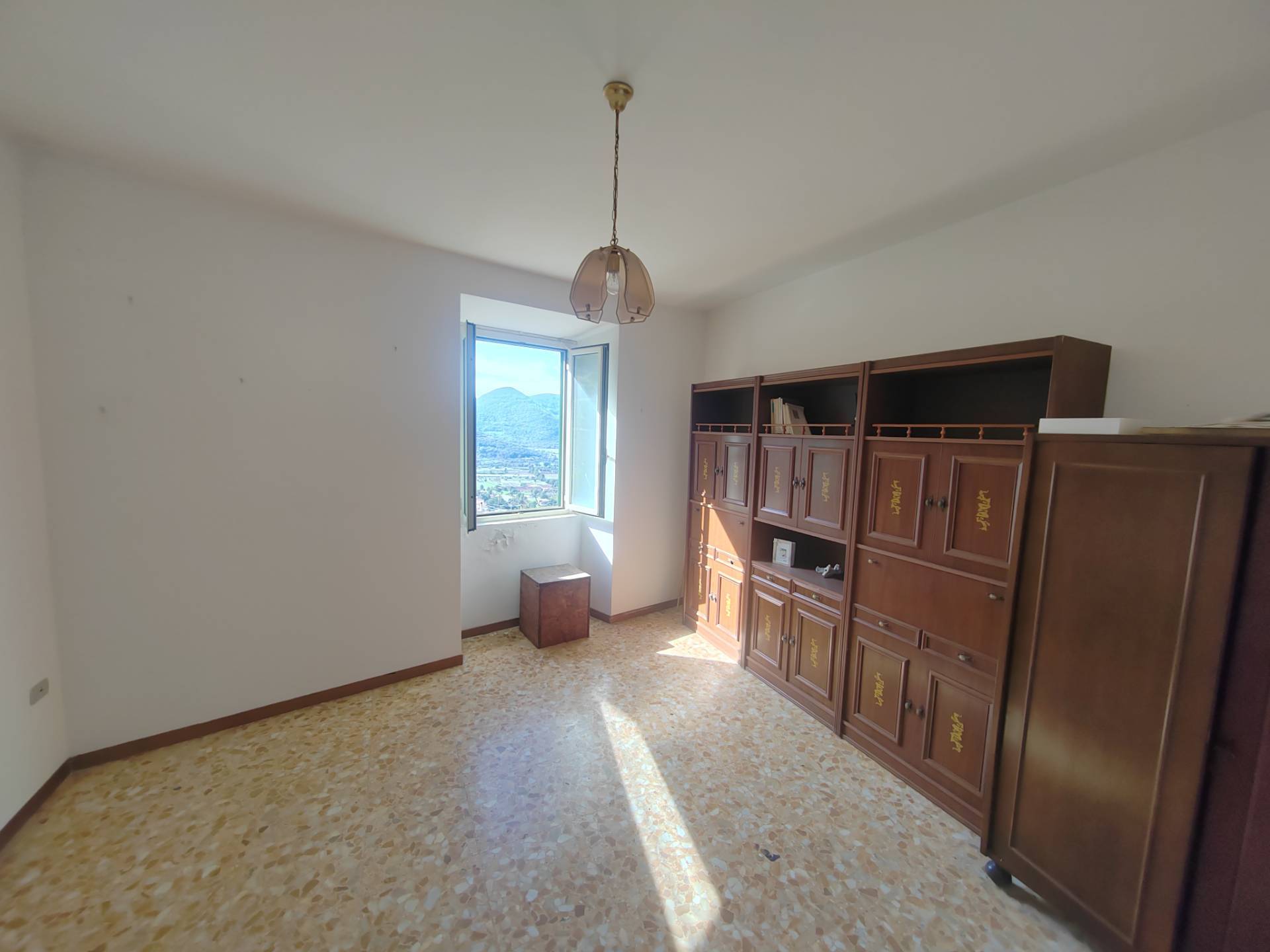 palazzina in vendita a Vallecorsa