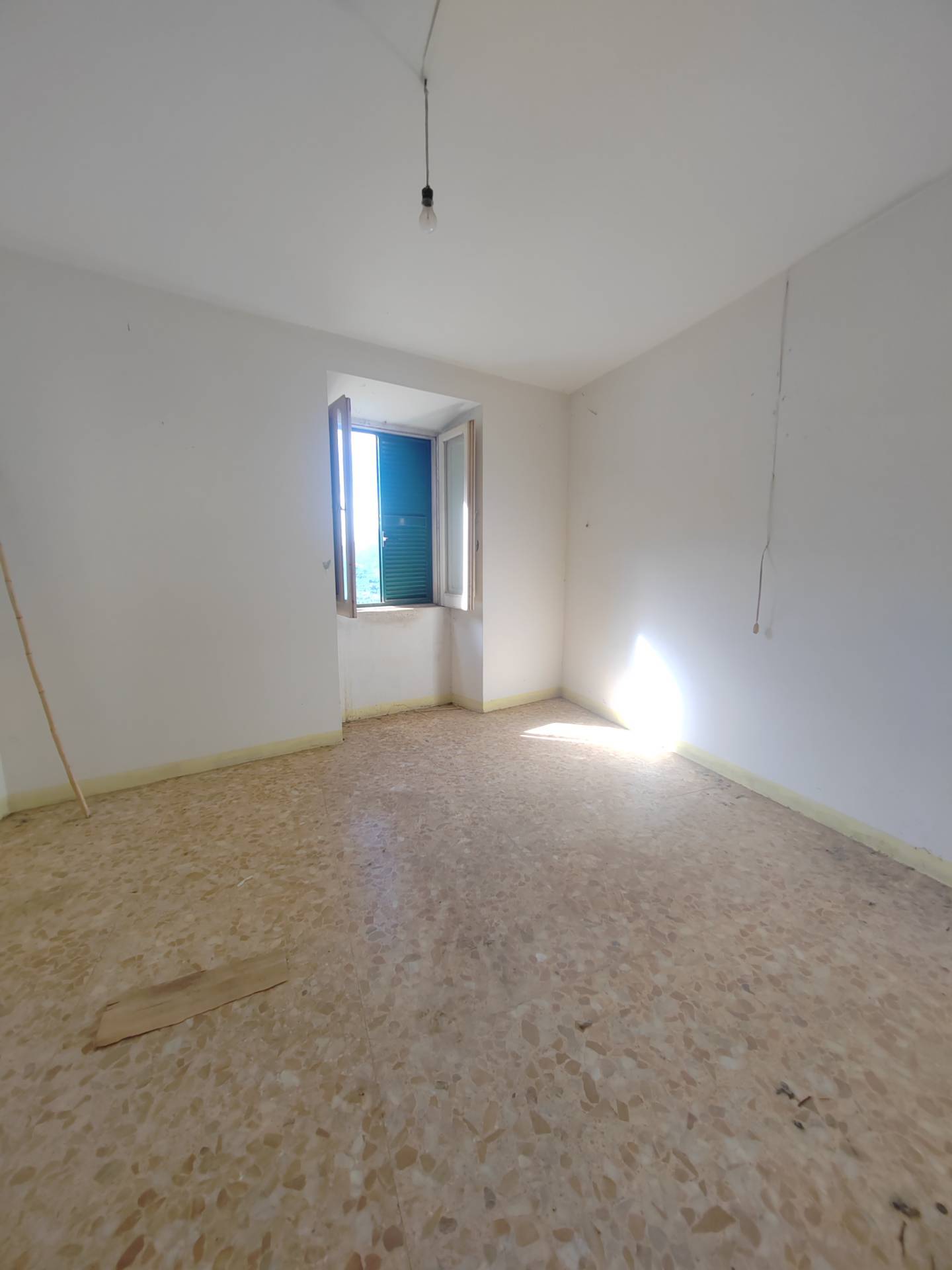 palazzina in vendita a Vallecorsa