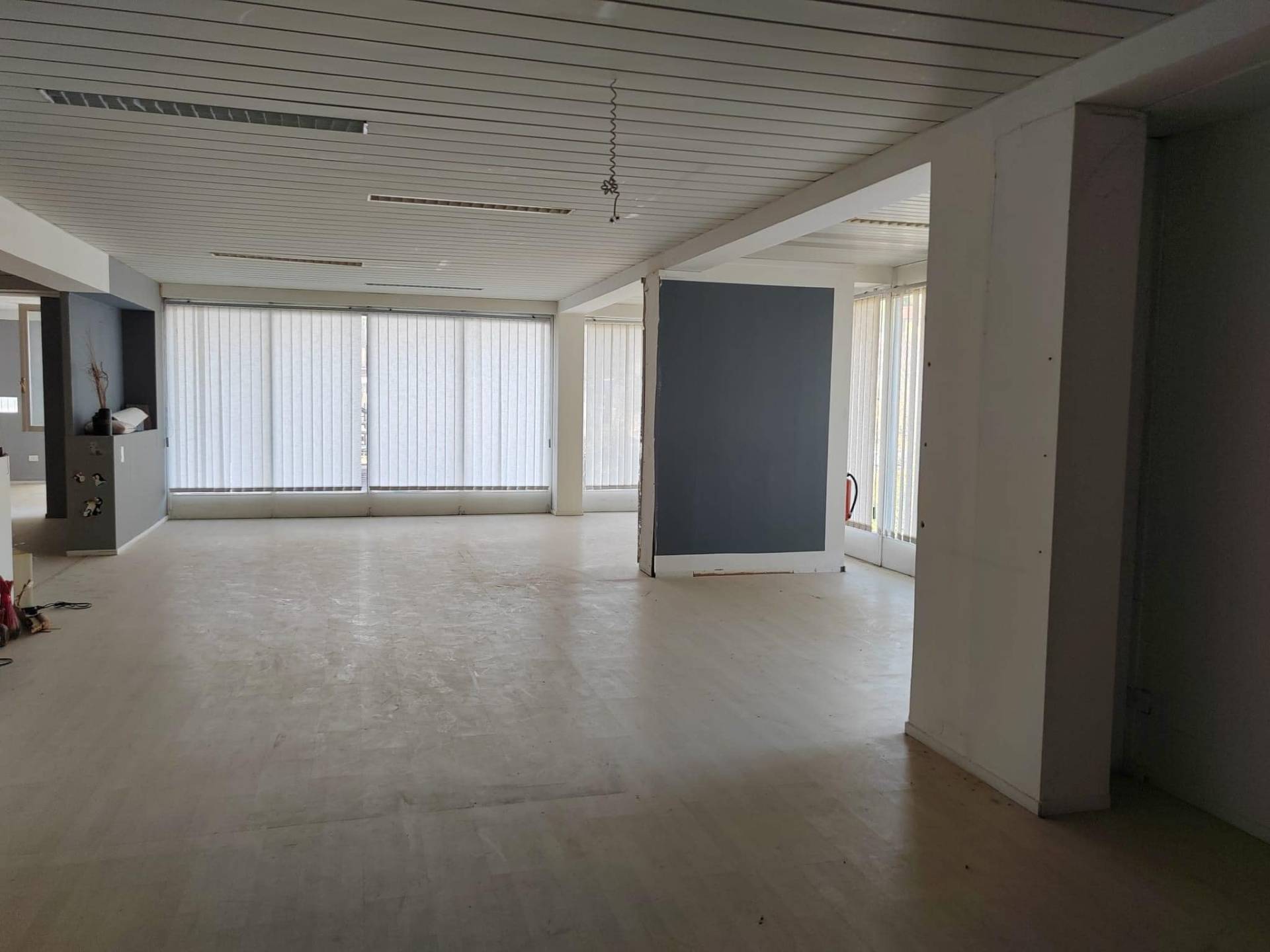 Attivit commerciale in affitto a Ceccano