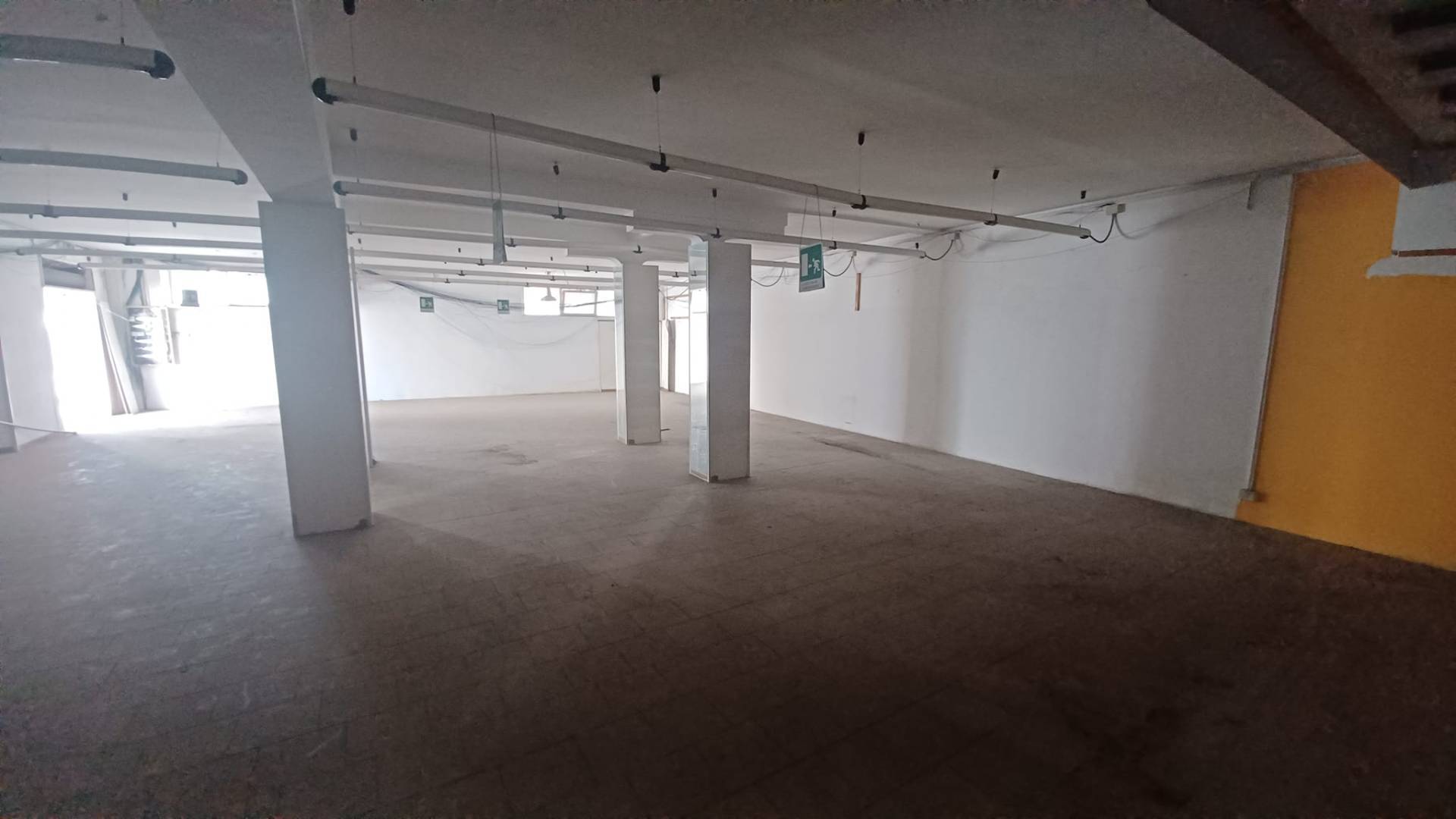 Locale commerciale in vendita a Ceccano