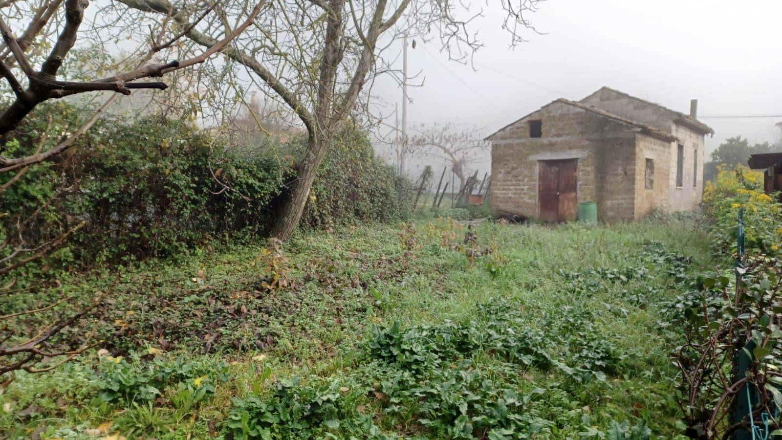 FABBRICATO in vendita a Giuliano di Roma