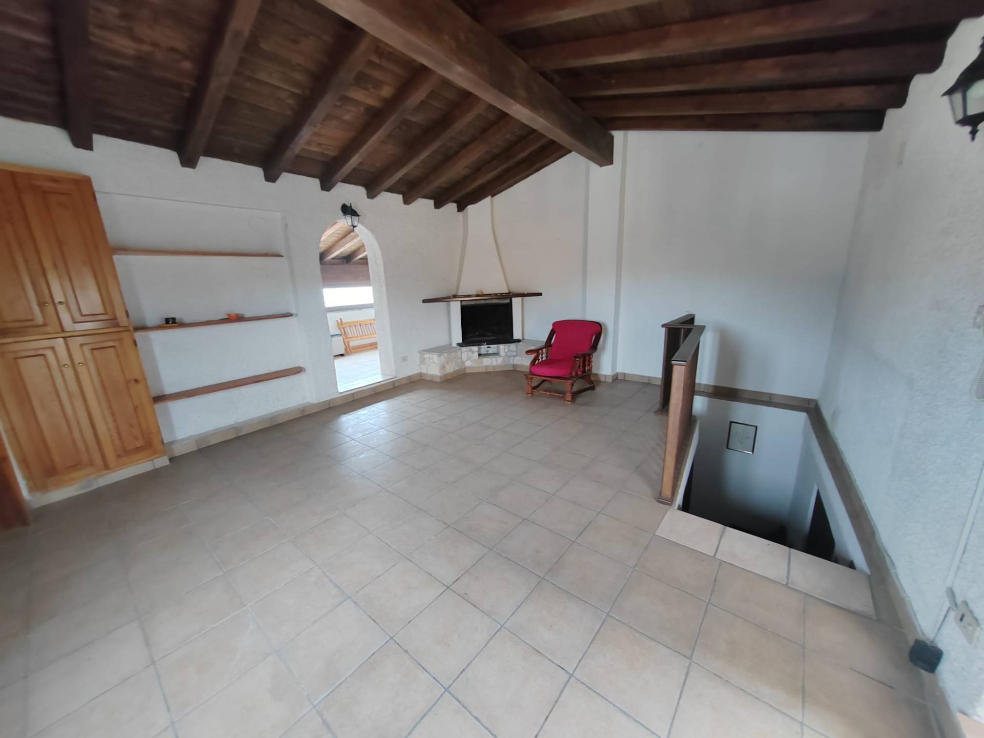 palazzina in vendita a Priverno