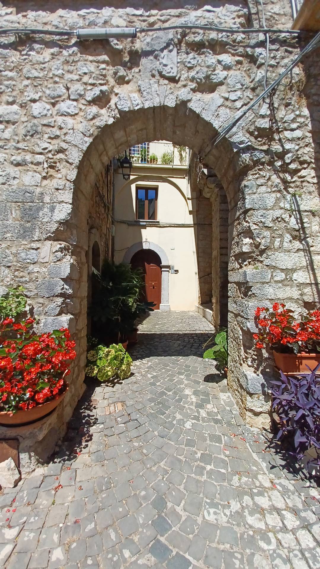 Appartamento in vendita a Vallecorsa