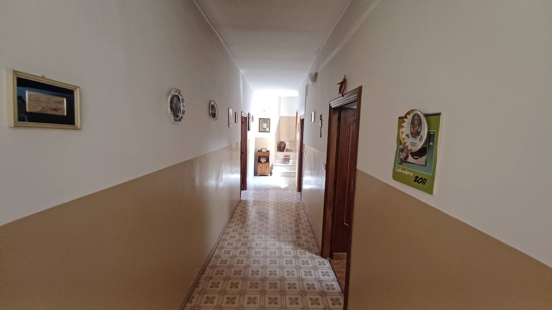 Appartamento in vendita a Vallecorsa