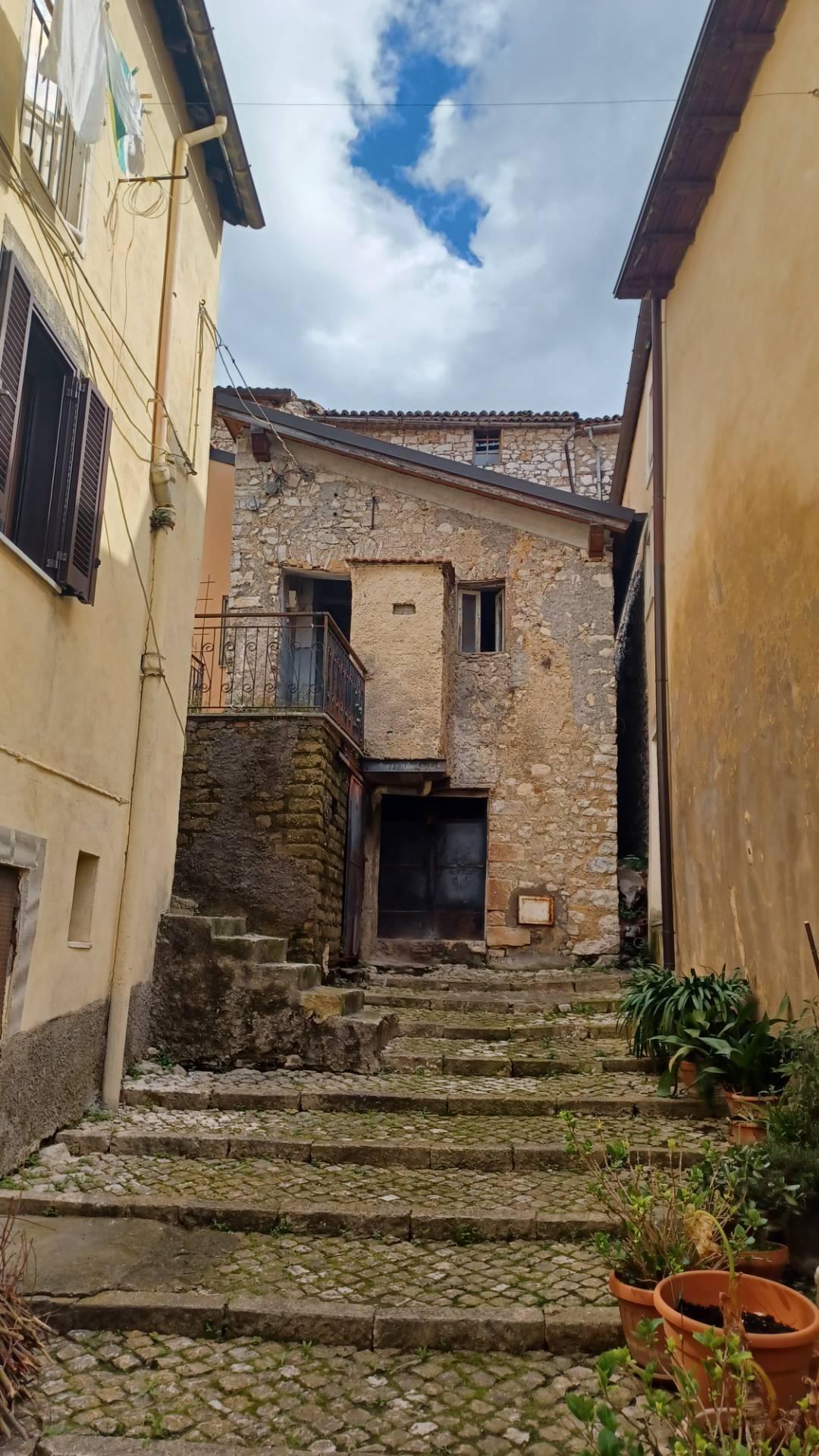 palazzina in vendita a Maenza