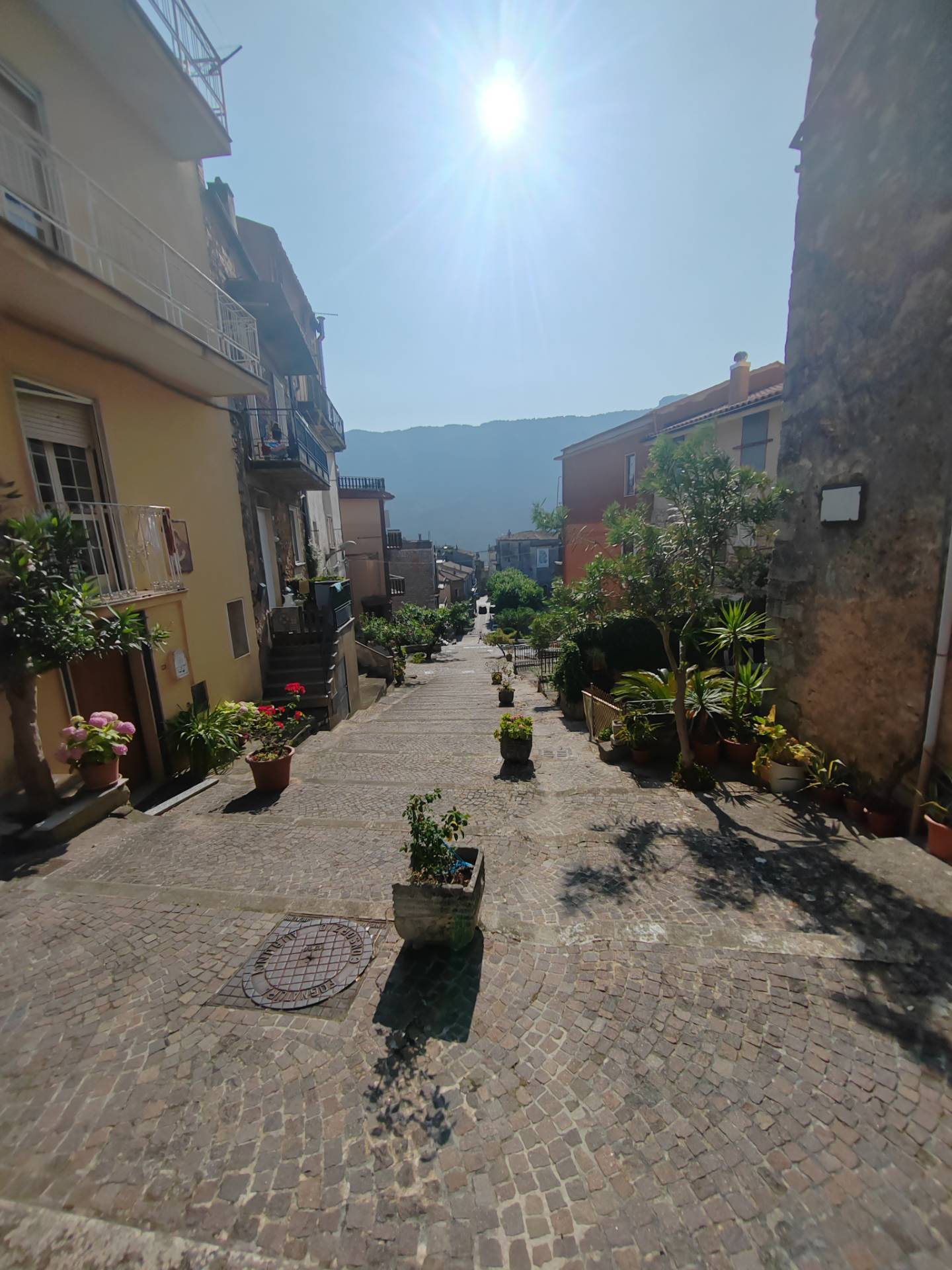 palazzina in vendita a Vallecorsa