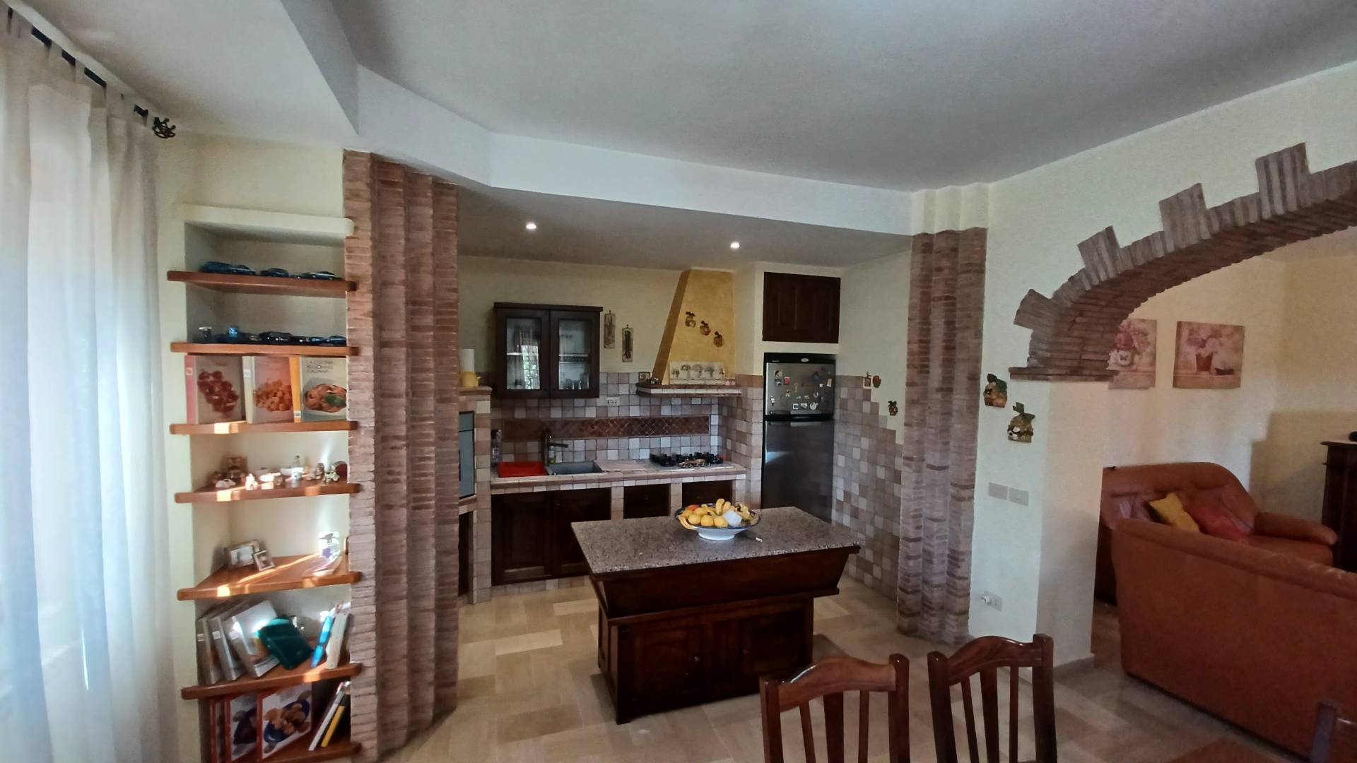 Casa Semindipendente in vendita a Terracina