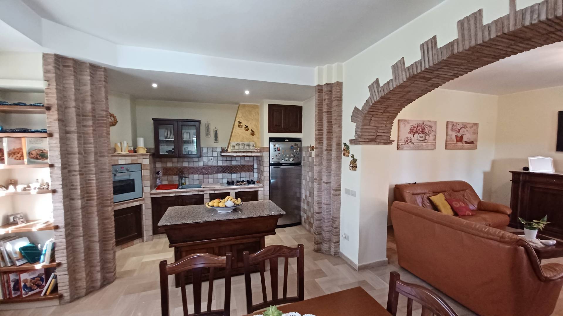 Casa Semindipendente in vendita a Terracina