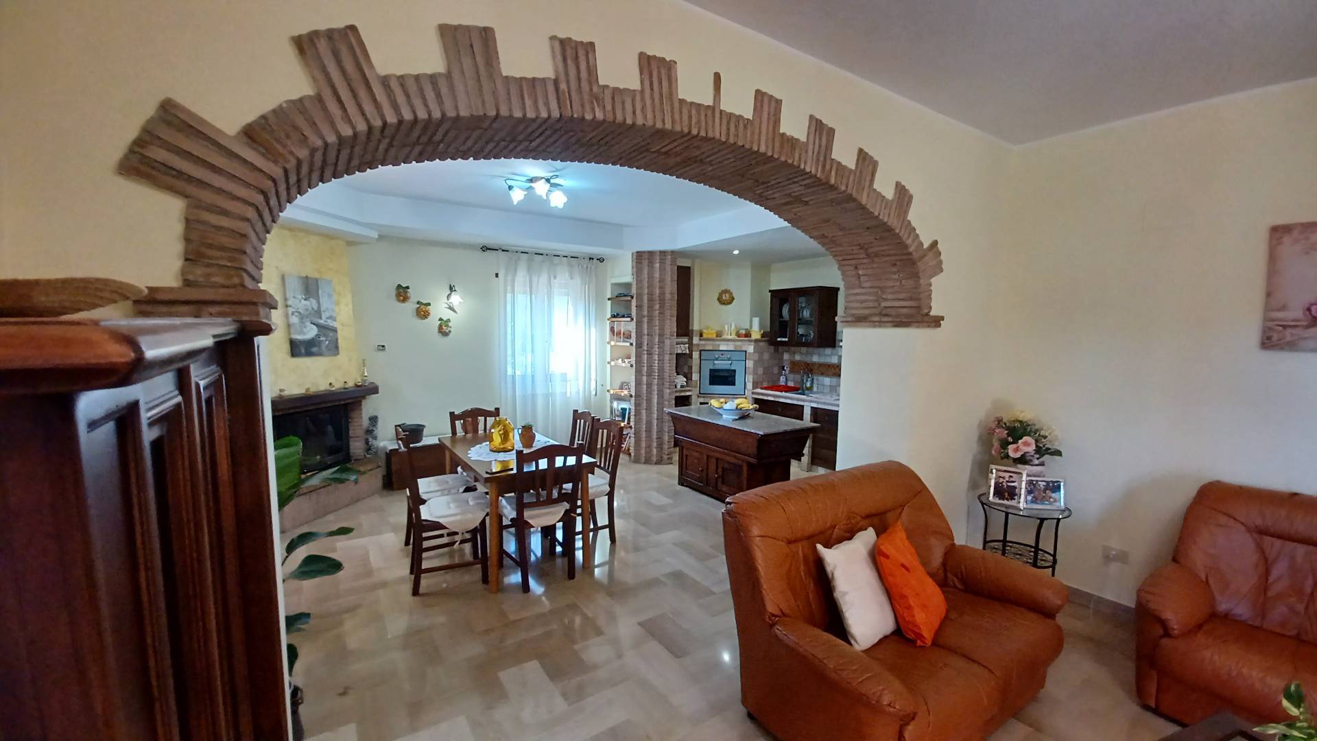 Casa Semindipendente in vendita a Terracina