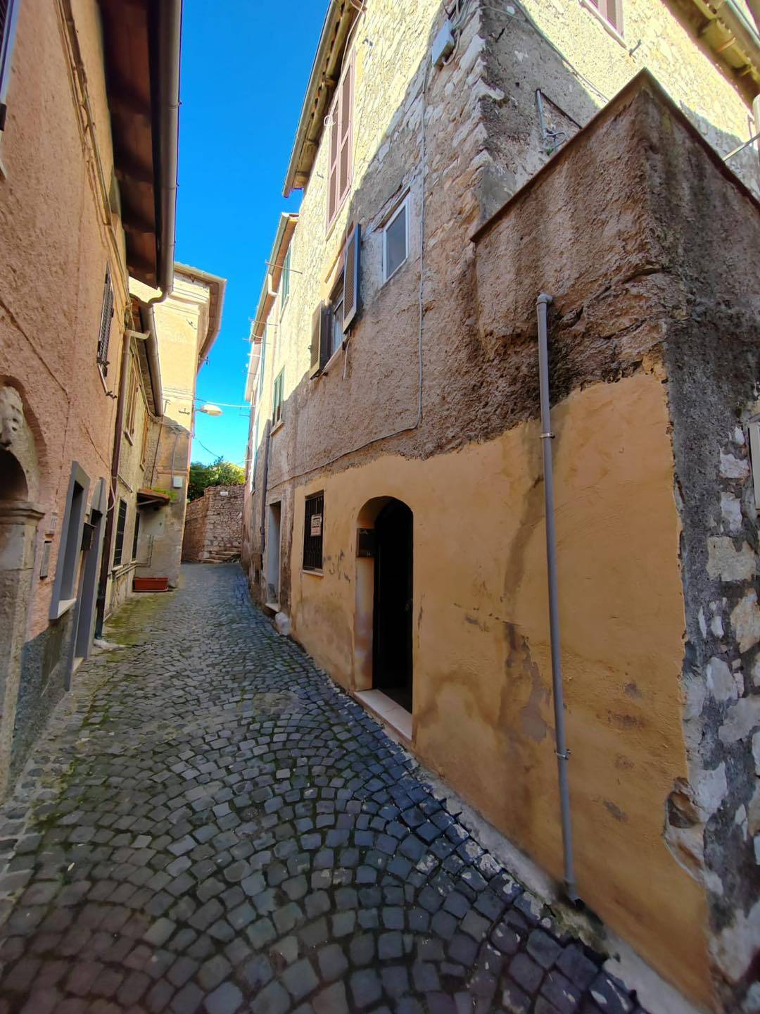 Appartamento in vendita a Maenza