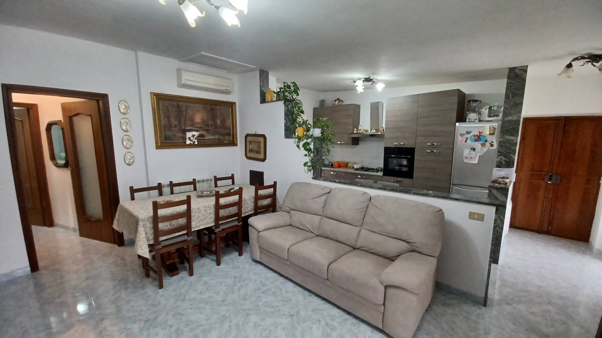 Appartamento in vendita a Giuliano di Roma