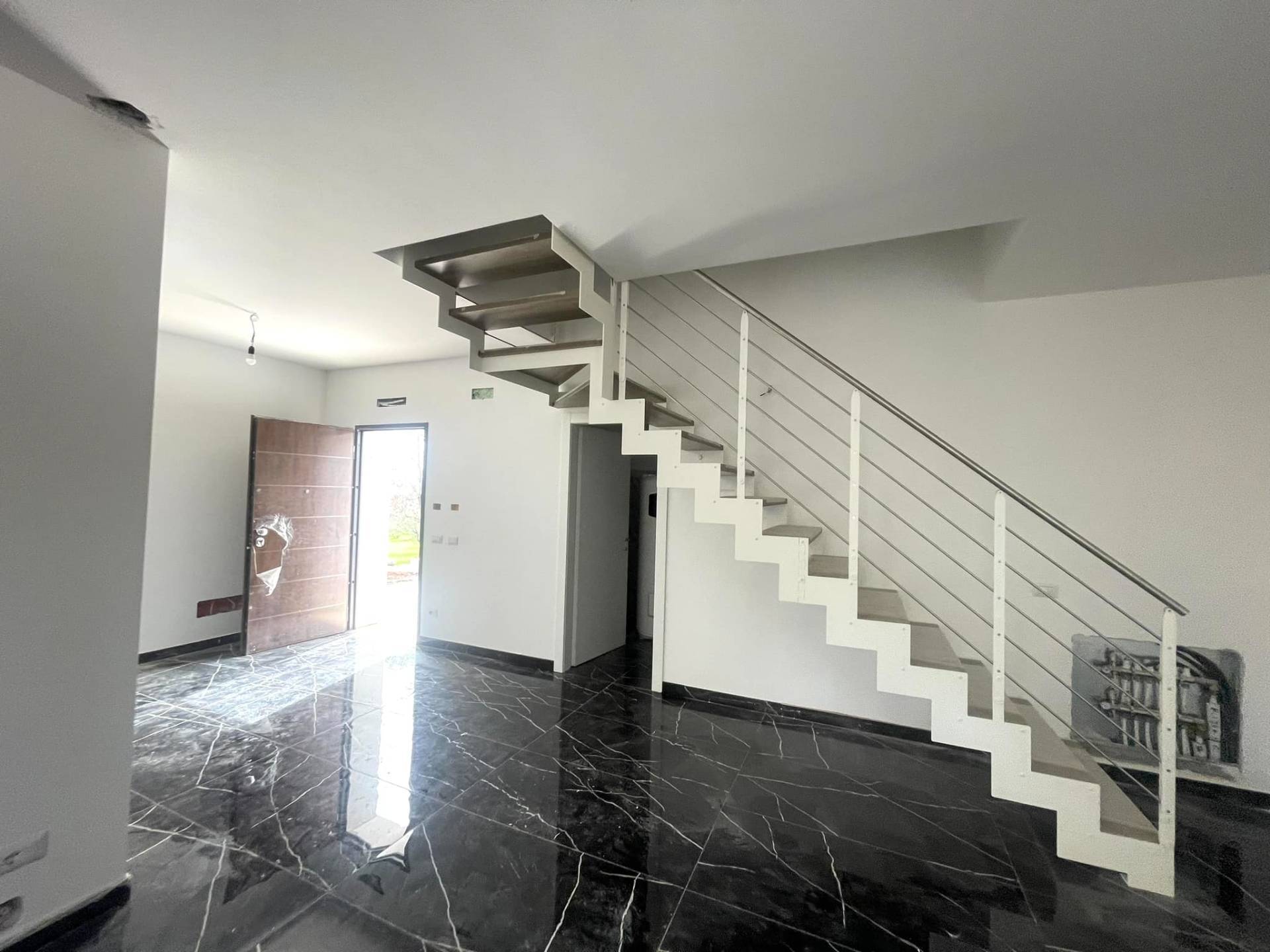 Villa in vendita a Vico nel Lazio