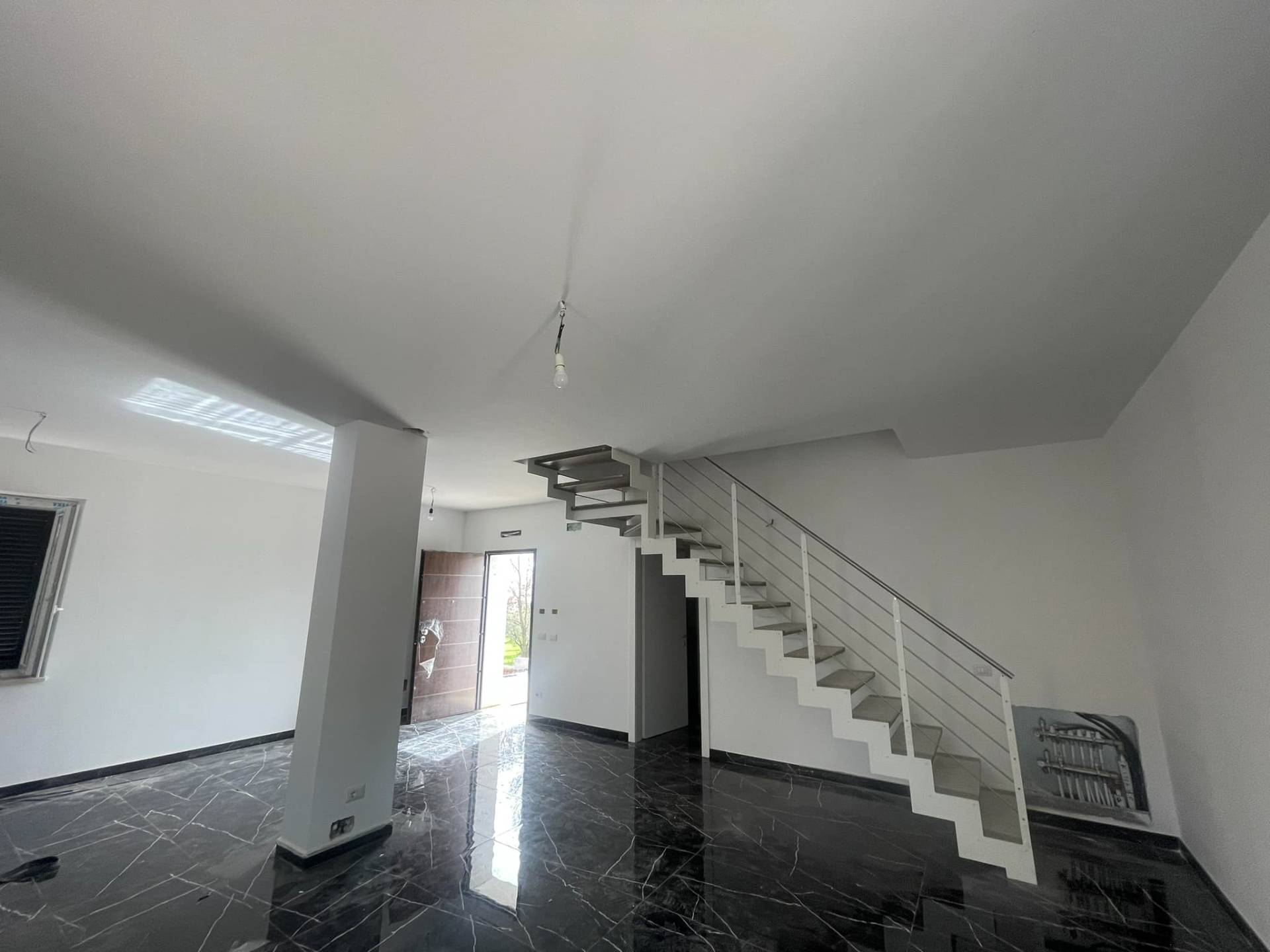 Villa in vendita a Vico nel Lazio