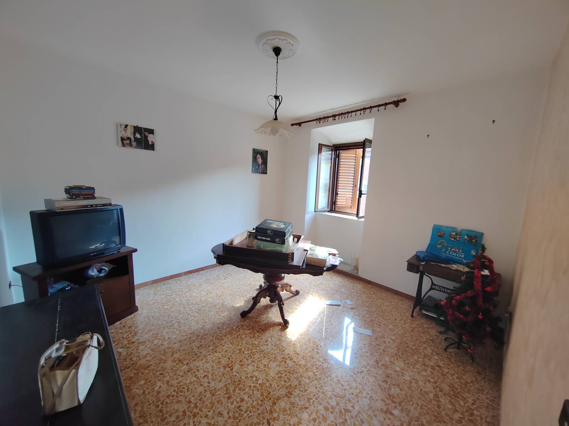 palazzina in vendita a Vallecorsa