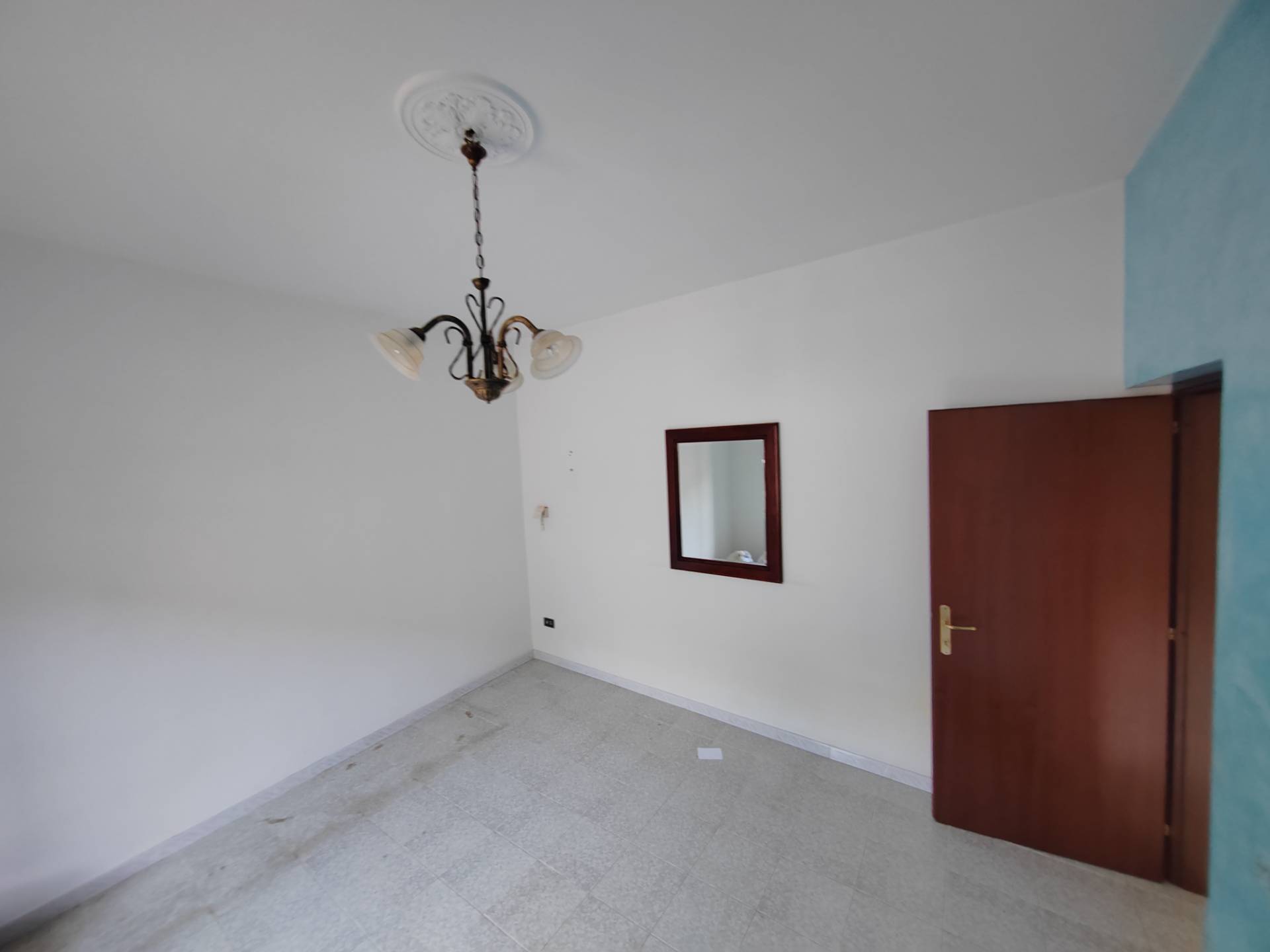 palazzina in vendita a Vallecorsa